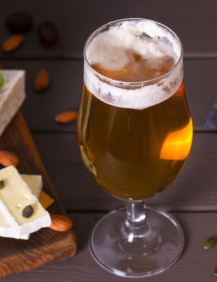 Miniguía de maridaje de cerveza artesanal y quesos